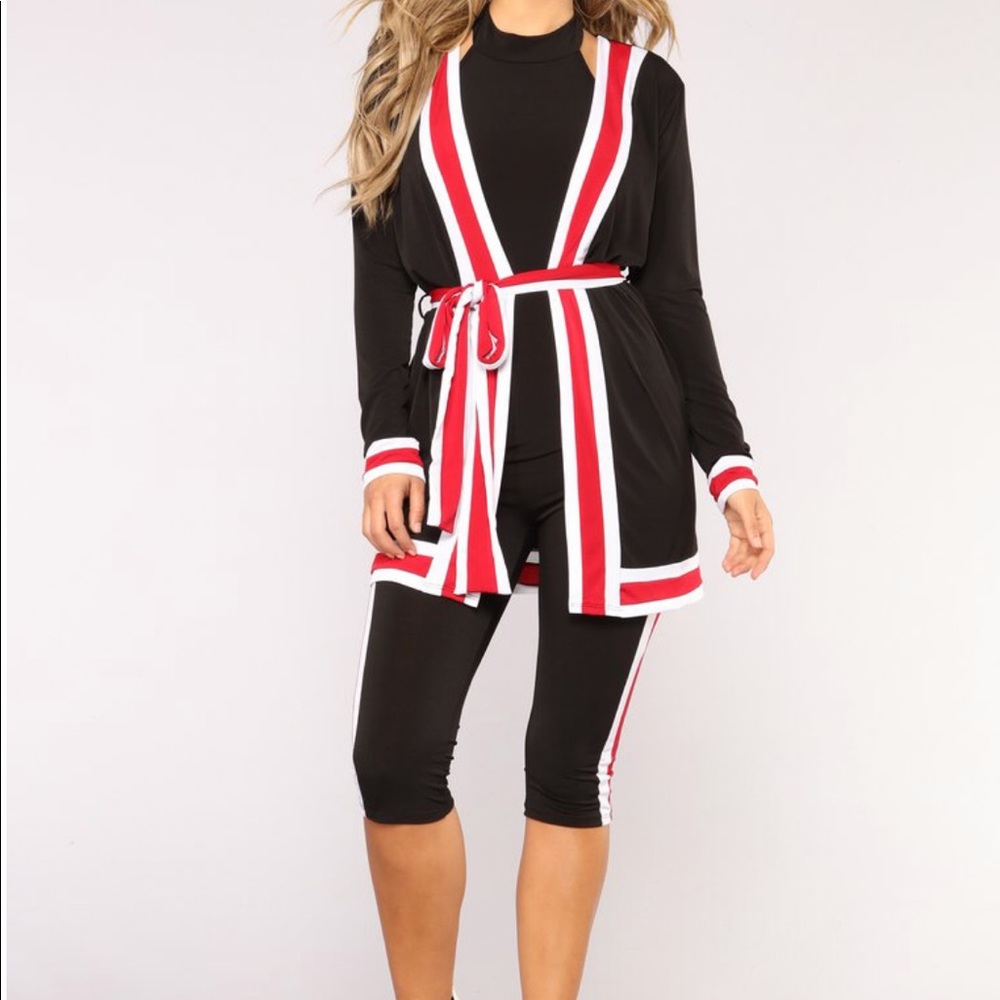 new  with tags Two piece “be dynamic set”